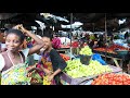 52 minutes pour comprendre le marché d adjamé