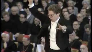 Sir Gilbert Levine conducts Penderecki Stabat Mater (1962)