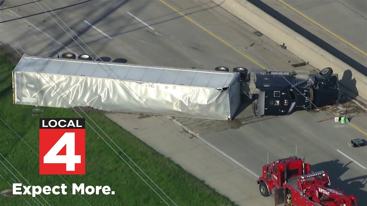 Semi Truck Rolls Over On NB I-75 In Monroe County - YouTube