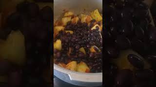 Black beans Kuzhambu/கருப்பு அவரை குழம்பு : 1 pot kulambu @cooking360 #beansrecipe #shorts