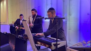 Second Dance: 🎹Chesky Schwartz - 🎤Nechemya Katz