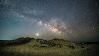 星空タイムラプス 4K ～房総半島早春の天の川  根本海岸・勝浦官軍塚 ～ 2022年3月 Japan Time Lapse 4K