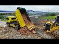 excellent technique landfill into water by shantui bulldozer 5tons truck unloading