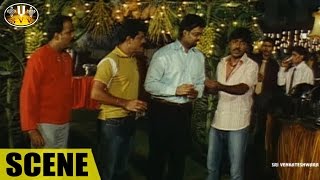 Action Scene Between Raghava Lawrence & His Brothers || Rajadhi Raja Movie