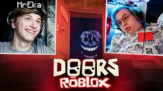 Пятёрка и Ека Играют в Хоррор Doors | Roblox | ft. Както