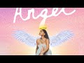 Halle - angel