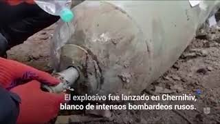 Así desactivaron una bomba rusa sin explotar en Ucrania