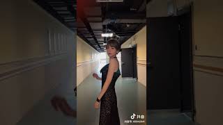 【抖音】这身材你打几分？#tiktok #美女 #抖音 #跳舞 #小姐姐 #大长腿