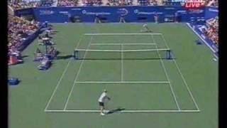 Lleyton Hewitt vs. Andre Agassi (US Open 2002 - Semifinal) 1/2