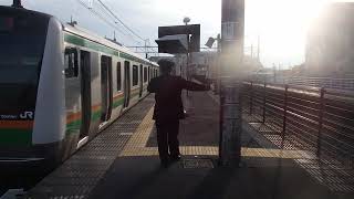 宇都宮線間々田駅での車掌動作１