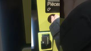 Loading funds on your presto card using the Presto Machine (coins)