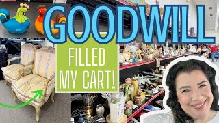 Thrift With Me | GOODWILL THRIFT STORES IN OMAHA | Thrifting VLOG