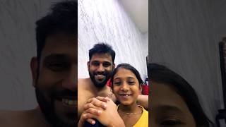 ഇവളെക്കൊണ്ട് തോറ്റു ഞാൻ 🤩🤩🤩#shorts #hayavlogzz #family #viral #reels #funny #entertainment