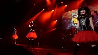BABYMETAL - Special Moments - Feat DragonForce - Gimme Chocolate - HD