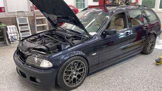 2001 86k mile BMW E46 S54 6-speed Touring Slicktop M Tech II walk around and features video