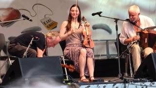 Máirtín O’Connor, Zoë Conway and Donal Lunny at the TFF Rudolstadt Festival, Germany (2015)