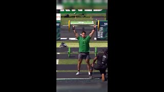 Jorge Fernandez Does 30 Snatches at 115 lb (52.2 kg) In Less Than A Minute