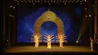 Thousand Hands Dance (Tarian Seribu Tangan)