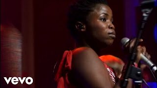 Freshlyground - Manikiniki (Live in Johannesburg at the Sandton Convention Centre, 2008)