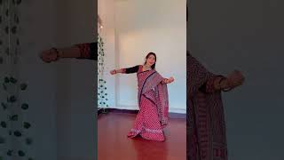 Barso re megha | dance cover| #ytshortsindia #youtubeshorts #classicaldance #trending #barsoremegha