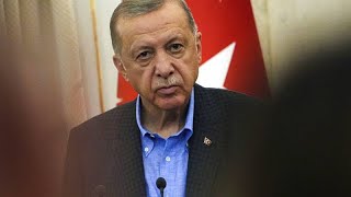 El presidente de Turquía amenaza a Grecia con una acción militar "repentina"