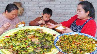 春天是吃冲菜的季节，和贵州的腊肉一起炒，太香了【梅子美食】