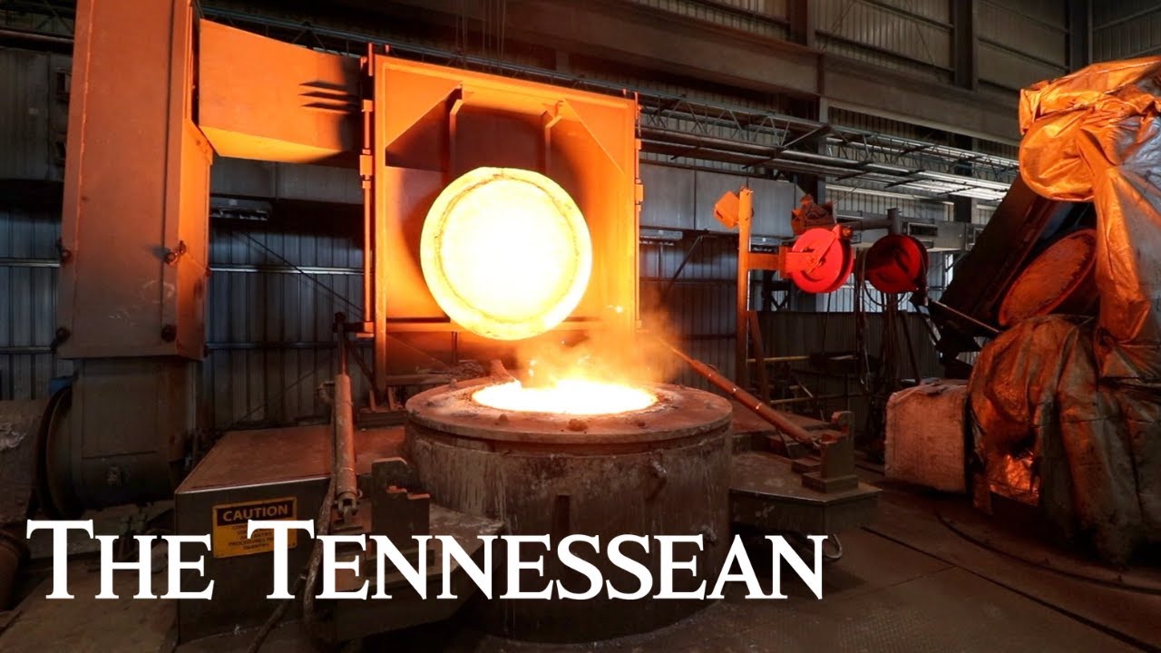 A Look Inside The Lodge Cast Iron Foundry In Pittsburg, Tennessee - YouTube