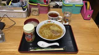 2025年2月13日＃夜食＃ならコープの中華そばラーメン🍜＃御味噌汁＃水＃お茶🍵