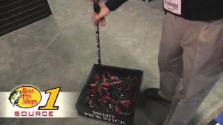 2014 SHOT Show: Mojo Outdoors Pick Stick Magnetic Shotgun Shell Retriever