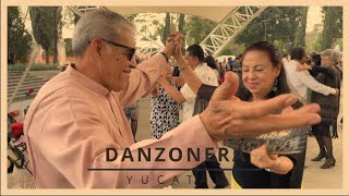 LA  BELLA CUBANA CON LA DANZONERA YUCATÁN EN LA PLAZA DEL DANZÓN DE LA CIUDAD DE MÉXICO