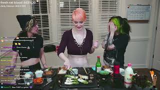 Ravioli Bath- Meowri, Batty, & SailorTabbyCat