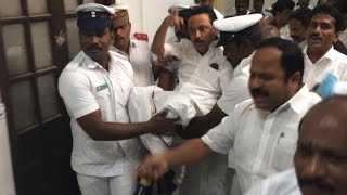 DMK MLAs Suspended, Forcibly Evicted from Tamil Nadu Assemebly | News18 TamilNadu