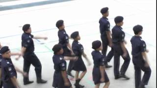frontMarching09b