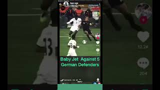 See how Asamoah Gyan ( Baby jet) embarrassed 5 German defenders