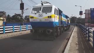 Welcome to Malda...Ami choto thekei flyover jai train dekhar jonno But....!!!! 🙂.....#jaldiwahasehat