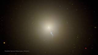 Markarian's Chain - M87 Black Hole (Nasa)