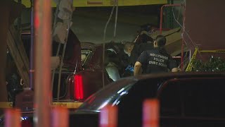 Cadillac crashes into Publix in Hollywood