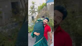 Koodevide Serial Rishi \u0026 Surya Romantic Video😍❤️#Shorts#Koodevide#Serial#Rishiya