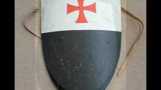 How to make a Medieval Shield / come costruire uno scudo medievale