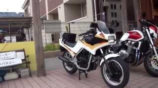 VT250F　VS　CB1300SF　ホンダ対決　30年ぶり　リターンライダー　VT250　 HONDA　V-Twin Roadsports　2007　CB1300 SUPER FOUR