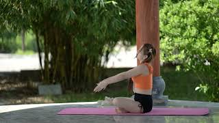 Yoga increases flexibility and resistance when practicing in the morning with Selina