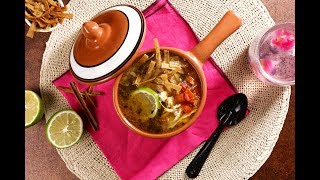 Sopa de Lima Tradicional