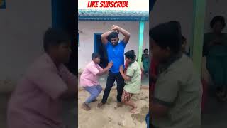 என் எதிர  ரெண்டு பாப்பா 😂😂😂😜