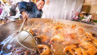 Aşırı Çin Sokak Yemekleri - JACUZZI TAVUK ve Kunming Market Turu! | Yunnan, Çin