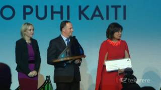 Puna reo recognised in Prime Minister’s excellence awards