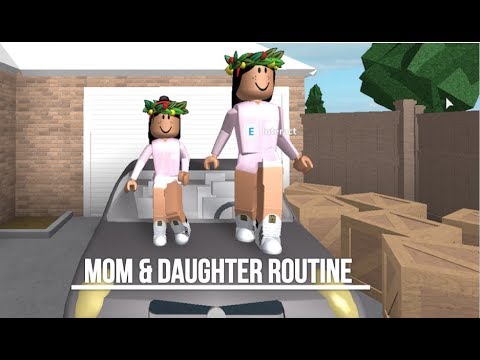 Mother & Daughter Routine | Bloxburg Roleplay | Roblox - YouTube