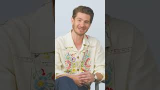 Plaza Sésamo: ¡Elmo entrevista a Andrew Garfield! | Entrevista