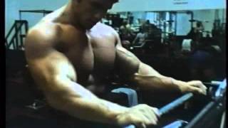 鋼鉄の男　Pumping Iron(Japan-language subtitles)　A little bit