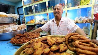 BACKSTREET Nepali STREET FOOD TOUR | BEST BREAKFAST Food Kathmandu