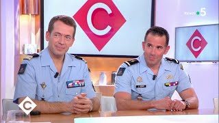 Notre-Dame : les pompiers racontent ! - C à Vous - 17/04/2019